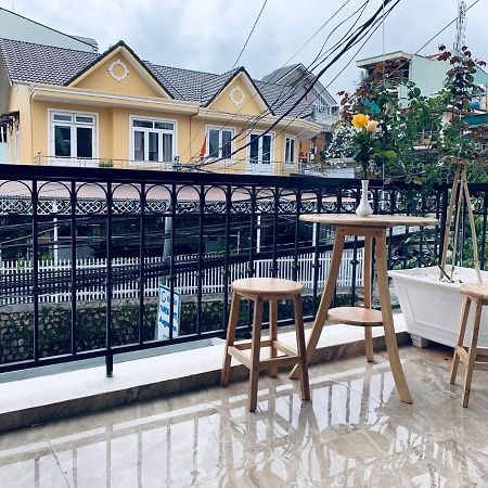August-Inn Da Lat Hotel Екстериор снимка