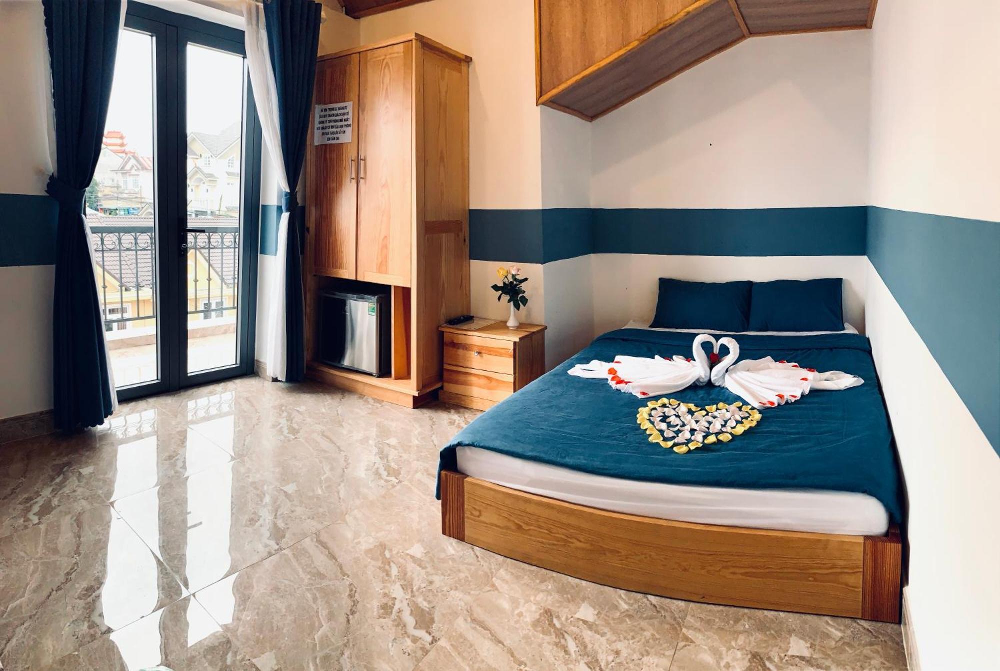 August-Inn Da Lat Hotel Екстериор снимка
